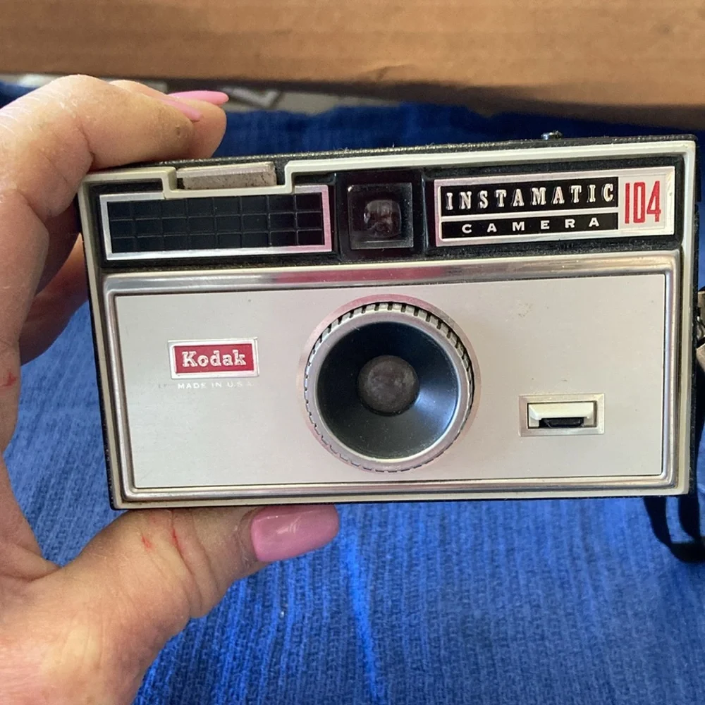 Vintage Kodak Instamatic 104 Camera with Gold Case
